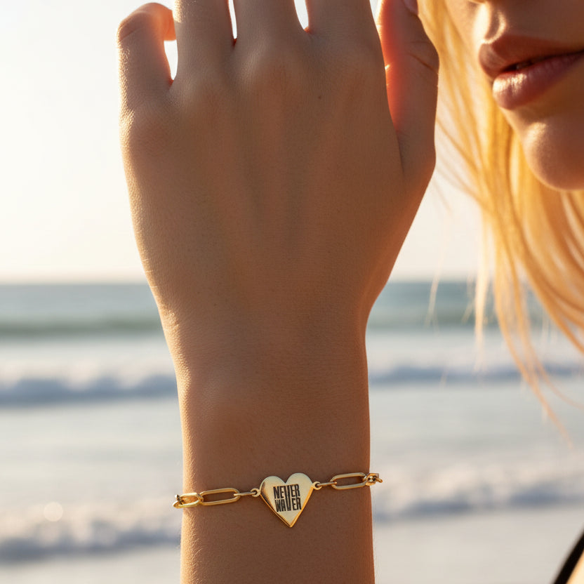 Never Waver Engravable Paperclip Heart Bracelet – Personalized Heart Charm Chain (Gold or Silver)