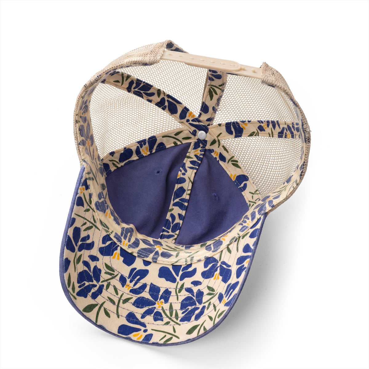 Never Waver Women's Washed Mesh-Back Cap