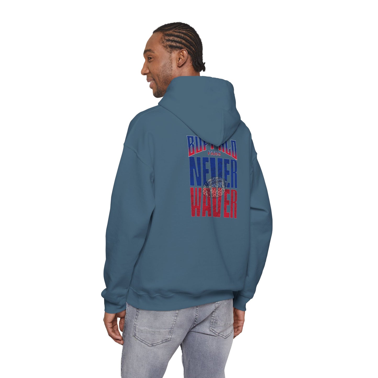 Buffalo Fans Never Waver w Leopard Football Design Unisex Heavy Blend™ Hooded Sweatshirt