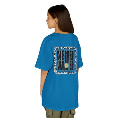 NEVER WAVER Be The Light Design - Stylish, Comfortable Everyday Wear Kids Heavy Cotton™ Tee