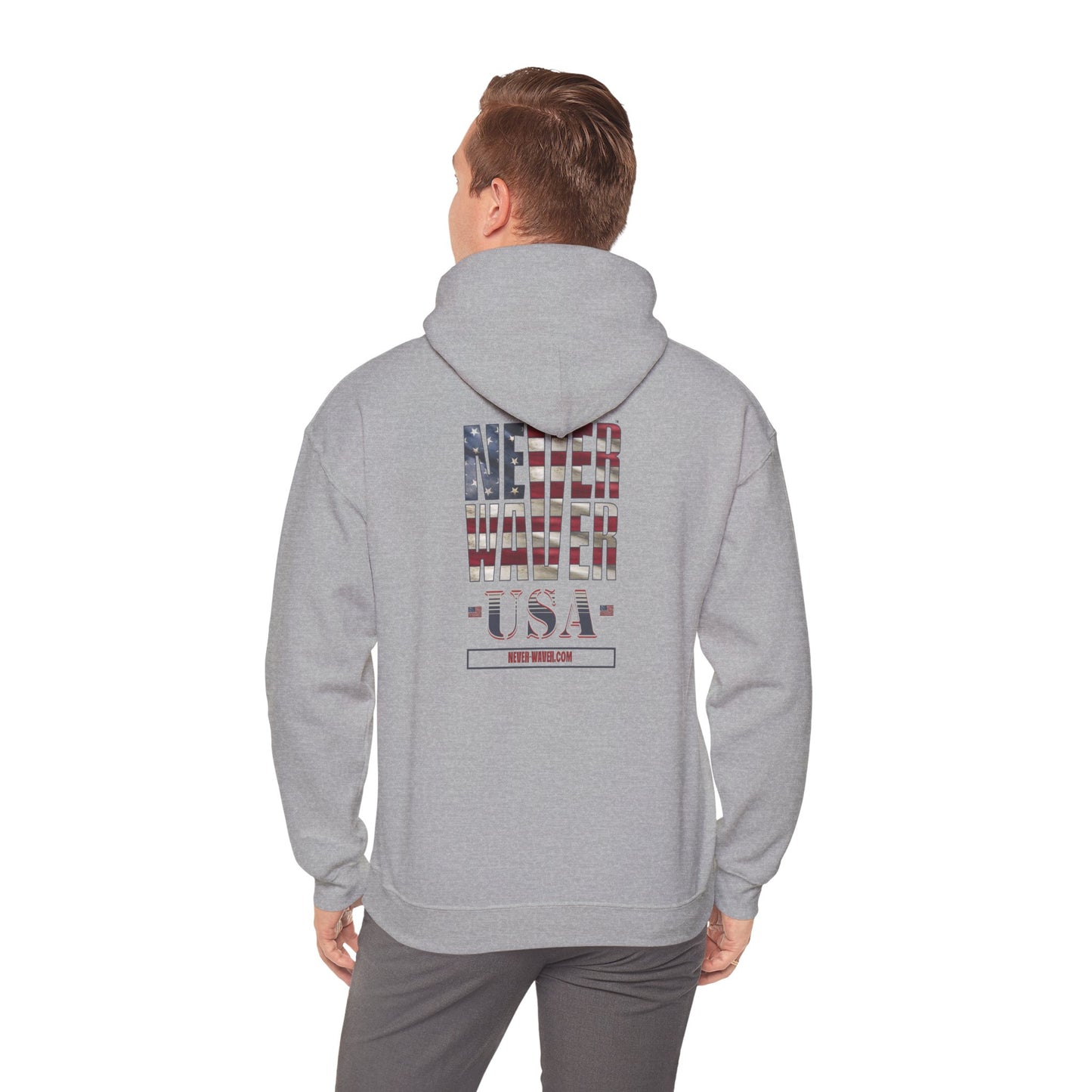 Unisex Heavy Blend™ Hooded Sweatshirt - 'Never Waver' USA Flag Design