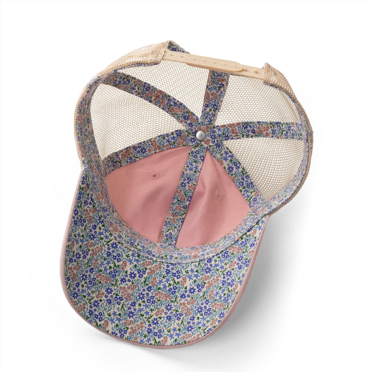 Never Waver Women's Washed Mesh-Back Cap