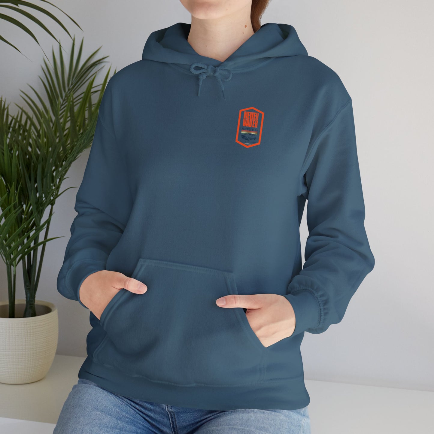 Never Waver I'm not old I'm a classic Unisex Heavy Blend™ Hoodie