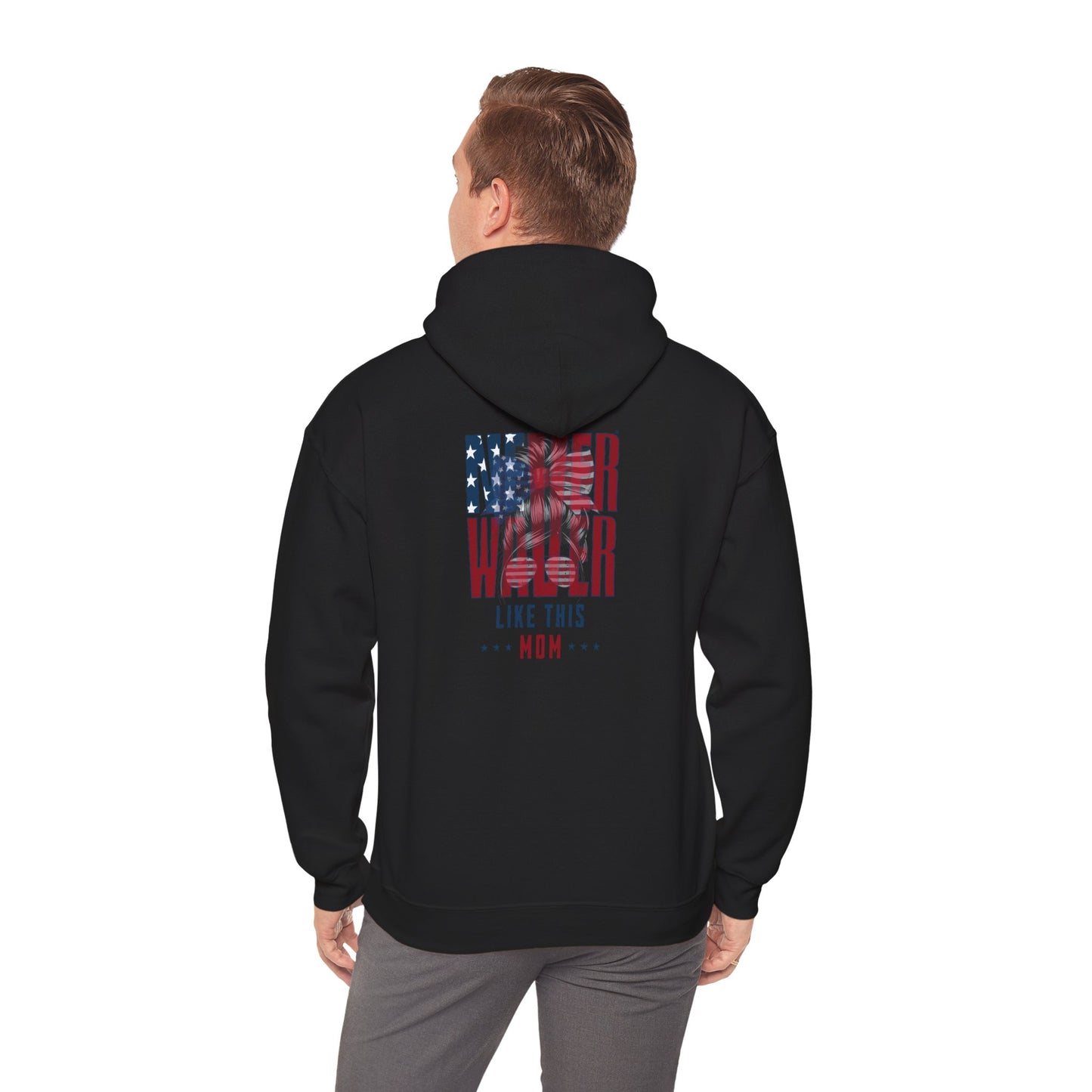 Never Waver Like This Mom Patriotic Unisex Heavy Blend™ Hoodie