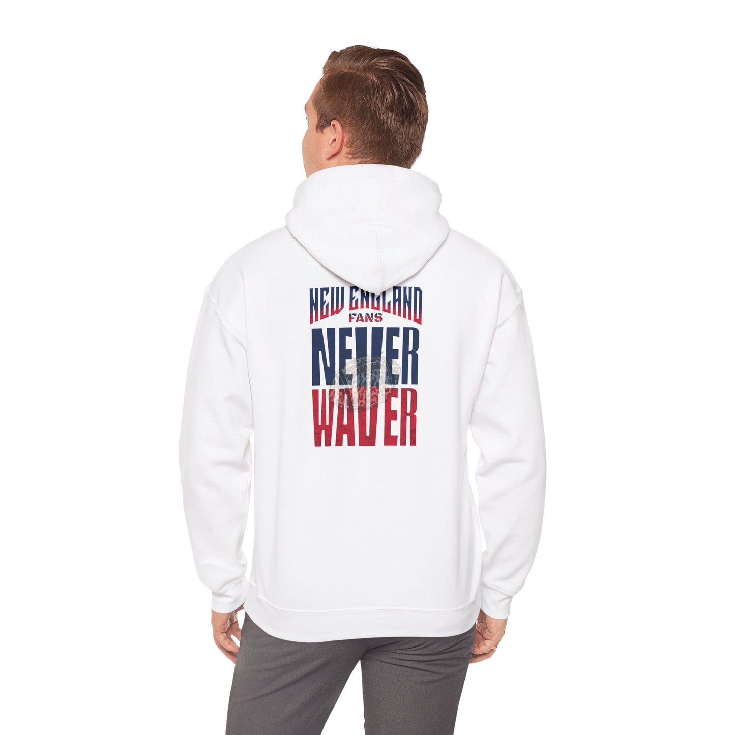 New England Fans Never Waver w Leopard football Unisex Heavy Blend™ Hooded Sweatshirt