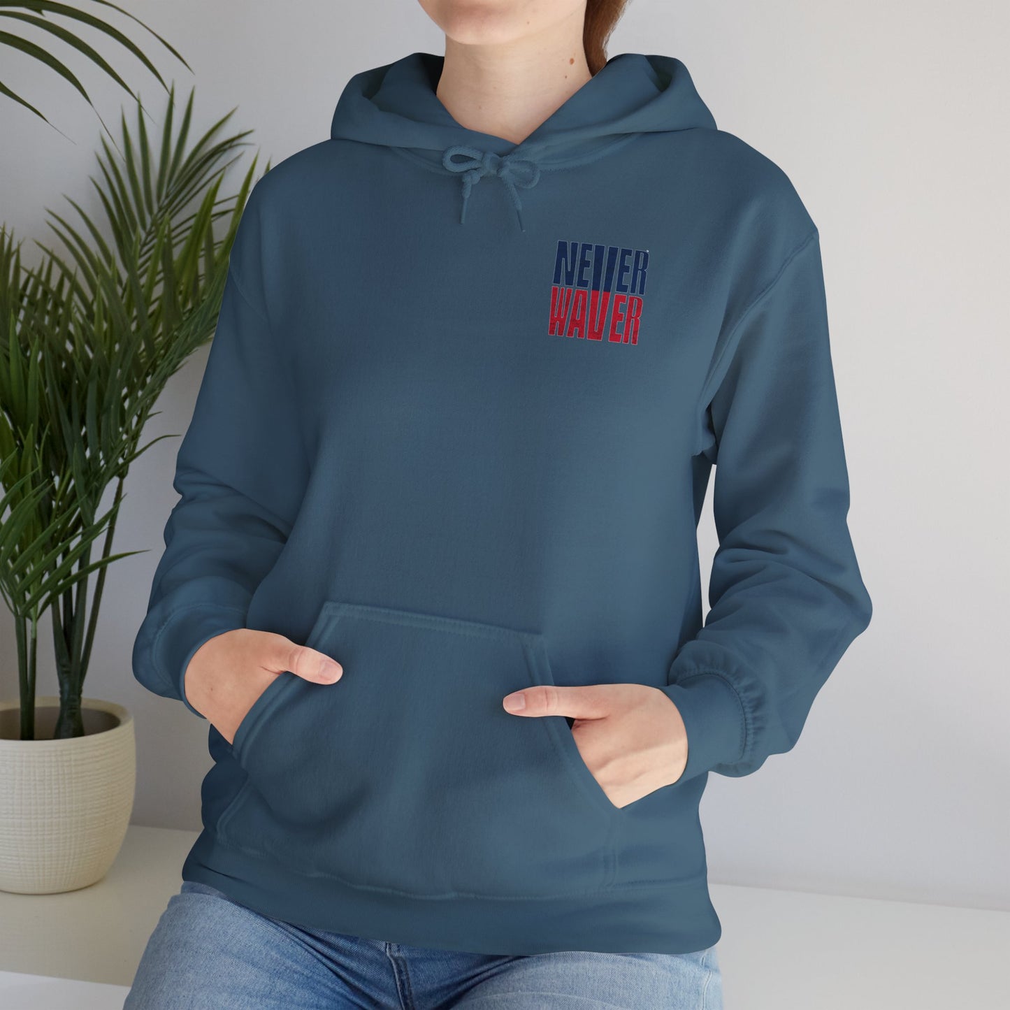 New England Fans Never Waver w Leopard football Unisex Heavy Blend™ Hooded Sweatshirt
