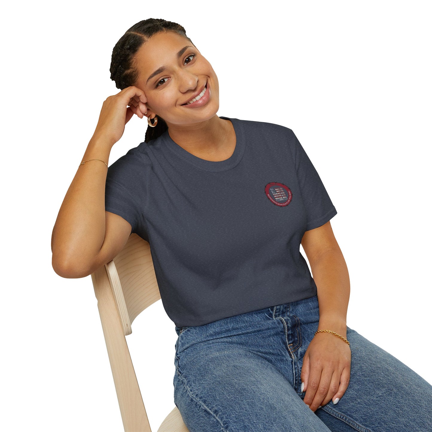 'Never Waver Remember who the F@{k you are' Circular Barbed-Wire Logo Graphic T-Shirt