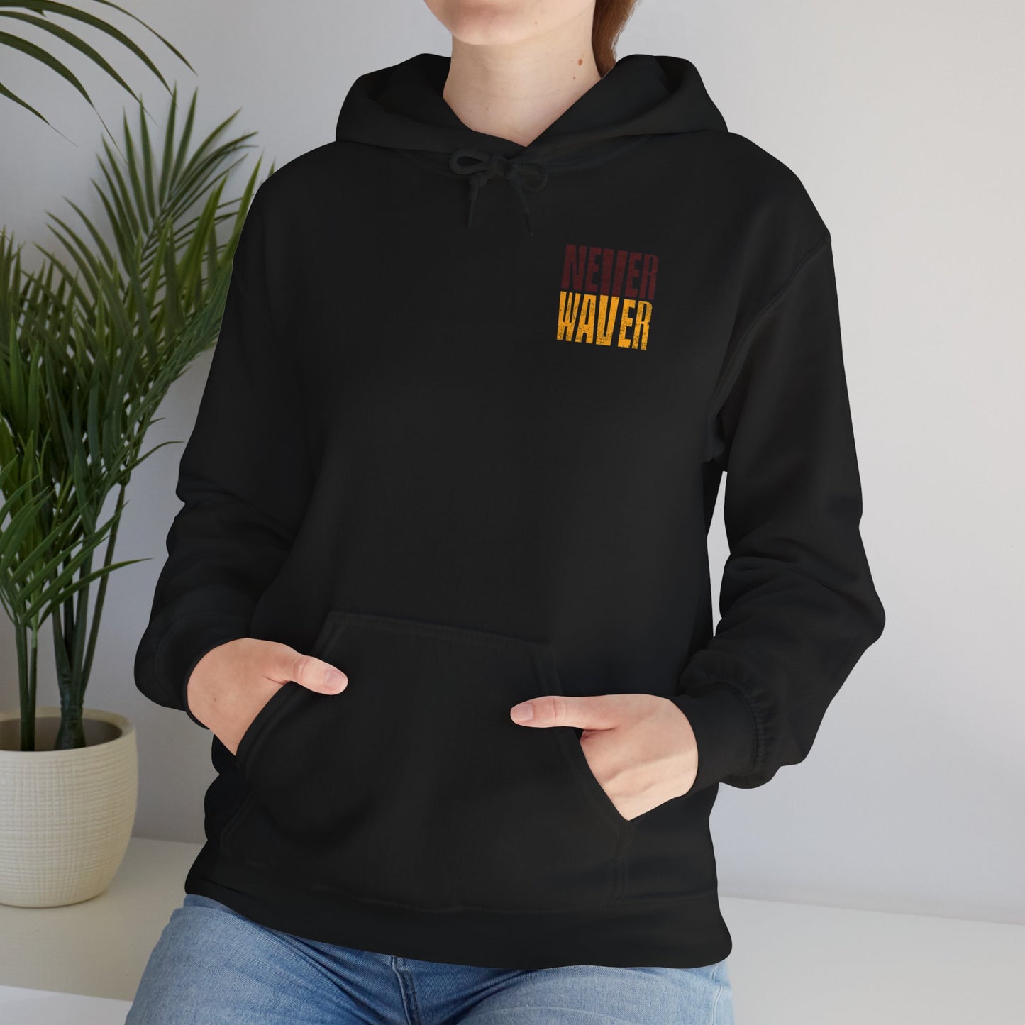 'Washington Fans Never Waver' Design for Sports Fans Comfortable Unisex Heavy Blend™ Hooded Sweatshirt