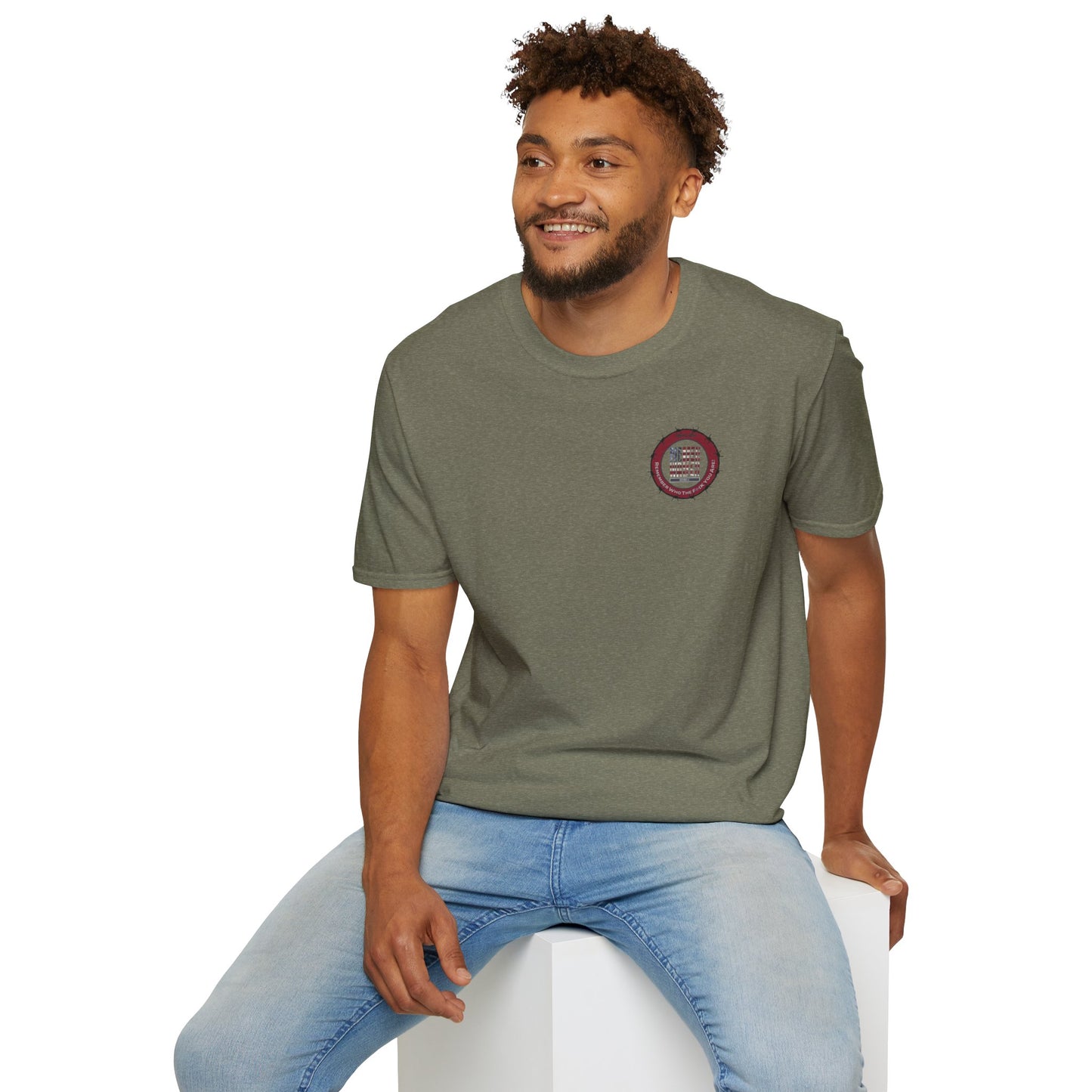 'Never Waver Remember who the F@{k you are' Circular Barbed-Wire Logo Graphic T-Shirt